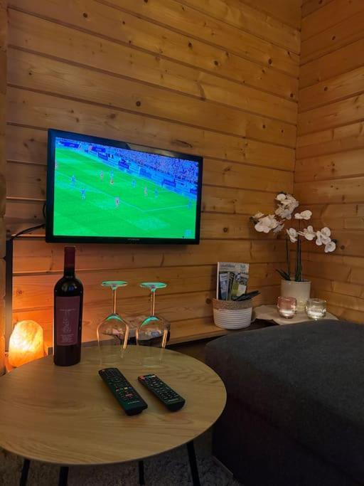 Cozy I Blockhuette Im Nationalpark I Ferienwohnung Нойрайхенау Екстер'єр фото